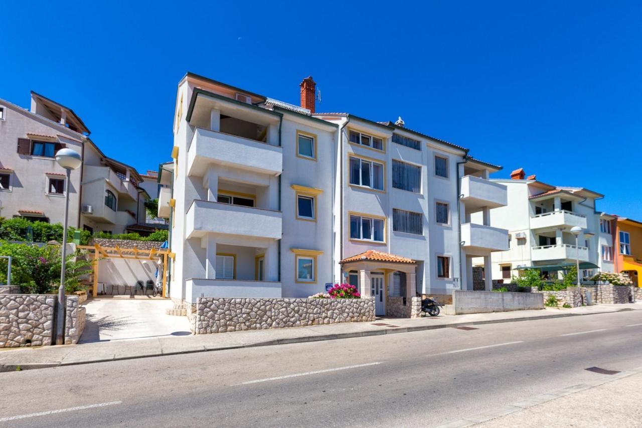 Apartments With A Parking Space Mali Lošinj Exterior foto